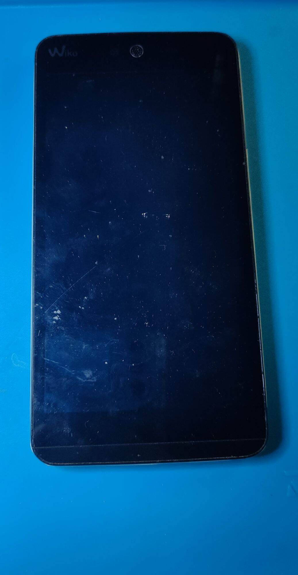 Wiko Rainbow Jam Phone (Sold as a Spare Part) Does Not Have a Battery and Will Not Turn On. ราคา 200 บาท*ส่งฟรี