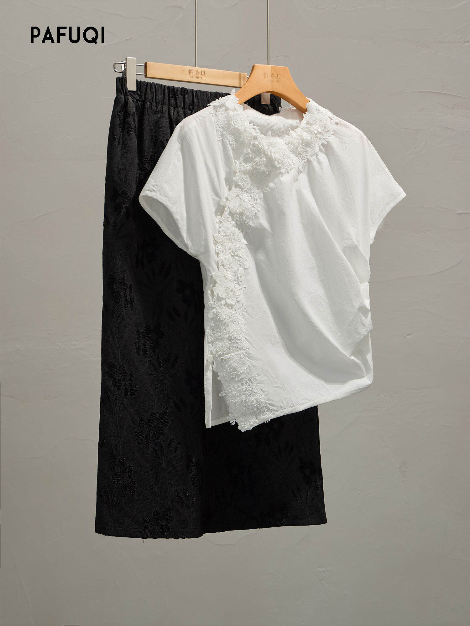 PAFUQI | New Chinese Style Lace Embroidery Waist-Cinching Short-Sleeved Shirt Set