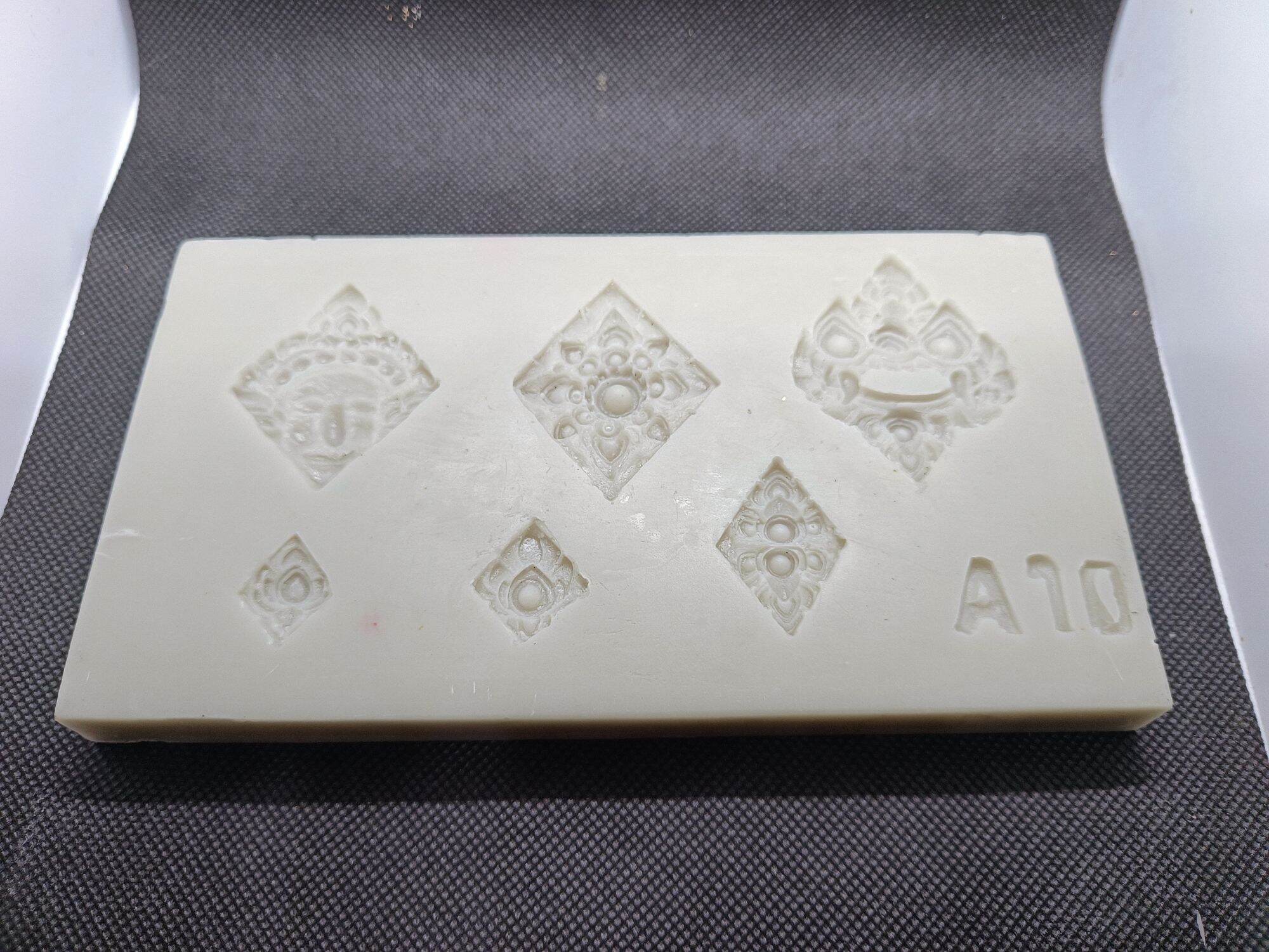 รวมชุด6แบบ A1-6//A7-10แม่พิมพ์ พิมพ์กด ลายไทย สำหรับงานหัวโขน งานเศียร หรือศิราภรณ์ต่างๆ