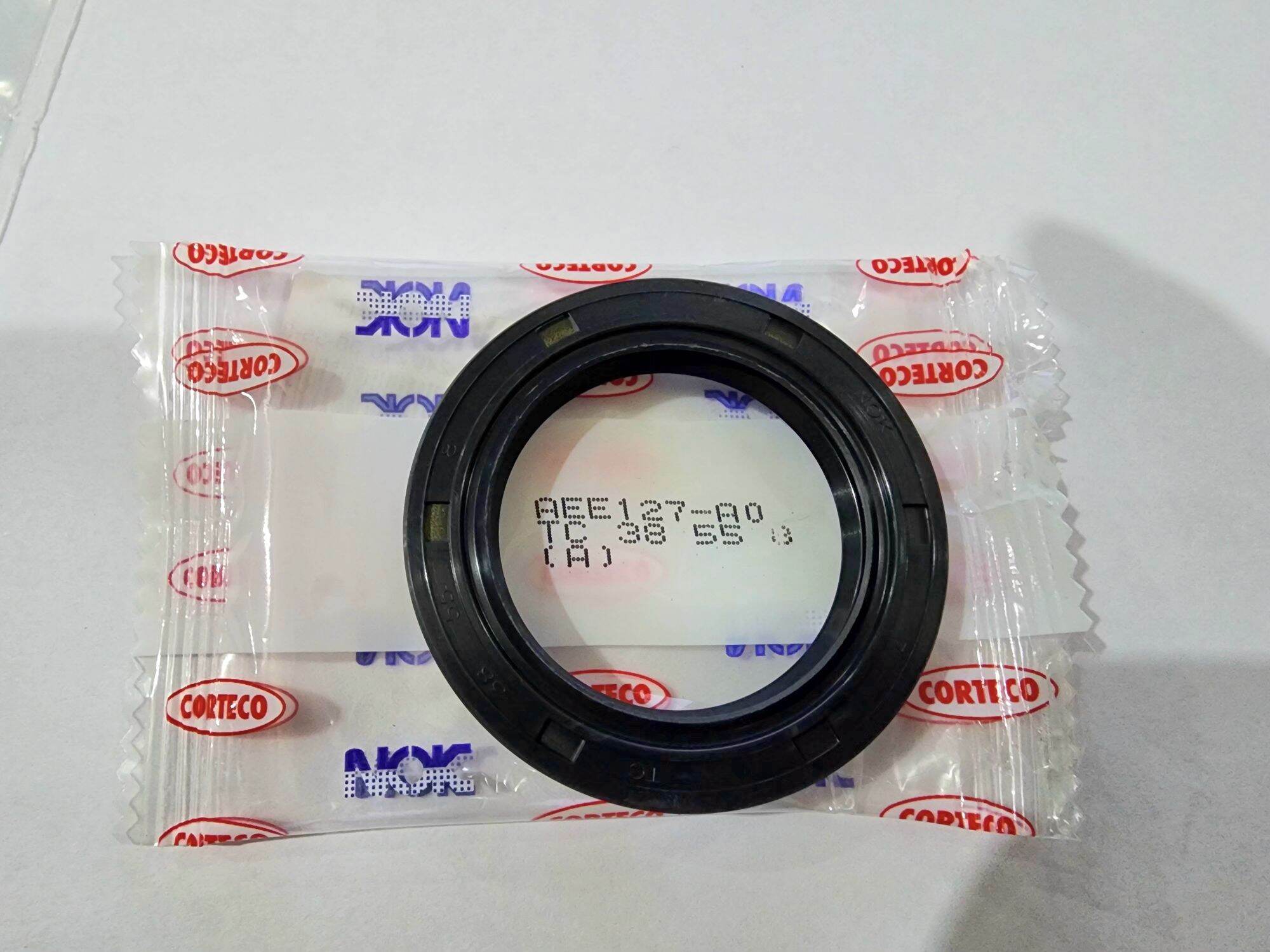 ซีลกัน​น้ำมัน​ TC​ 38-55-8 NOK​ ซีลข้อเหวี่ยง​คูโบต้า​ET ซีลปั้มลม​ ISUZU​ ROCK​Y 210 240 270​ หรือ​เทียบ​ใส่​ ราคา 60 บาท*ส่งฟรี