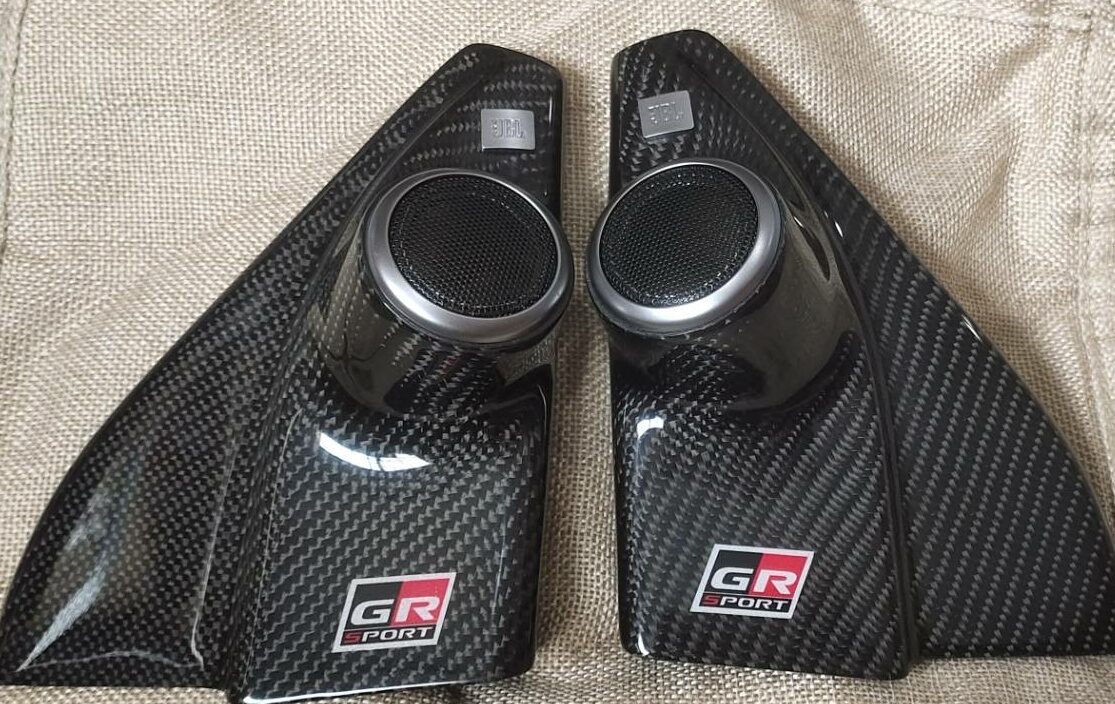 ฝาครอบ ทวิตเตอร์ Toyota Revo Fortuner JBL แท้เบิก ทำคาร์บอนเคฟล่าผ้าแท้ GR Sport 1คู่(ไม่มีดอกทวิตเตอร์) ราคา 3,250 บาท*ส่งฟรี