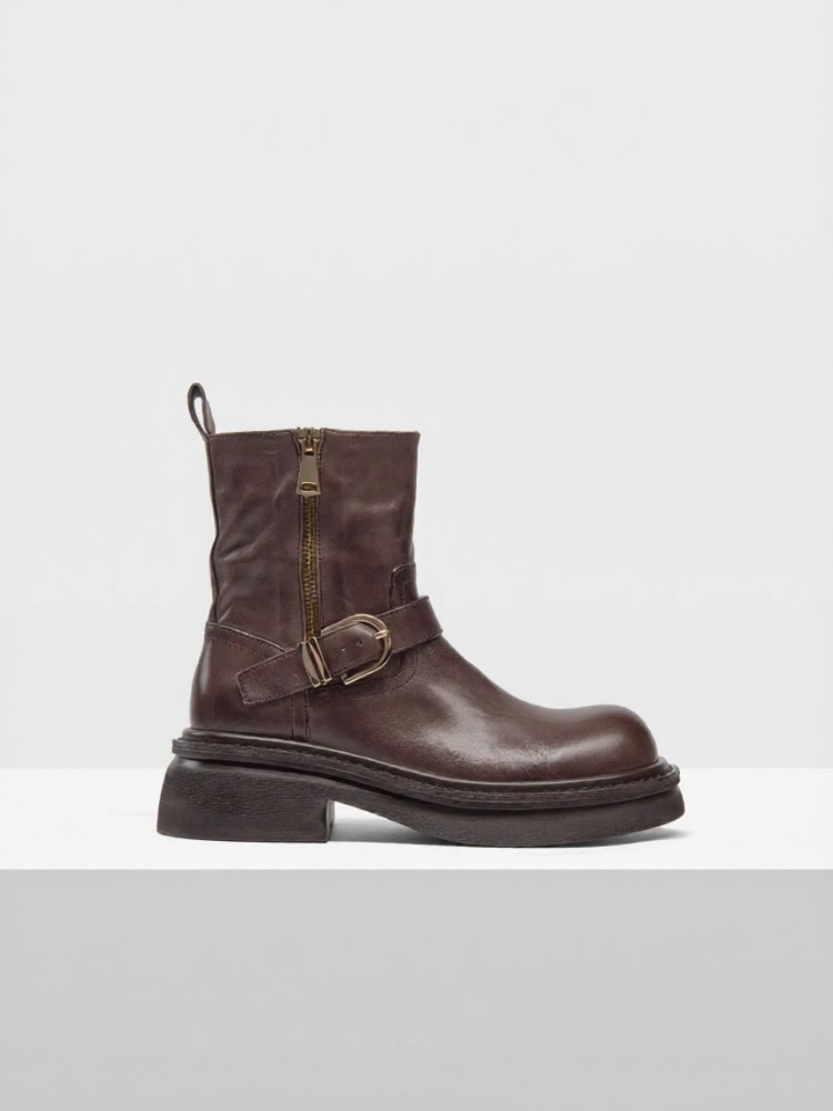 BeauToday | Thick Sole Stylish Leather Ankle Boots ราคา 8,229 บาท*ส่งฟรี