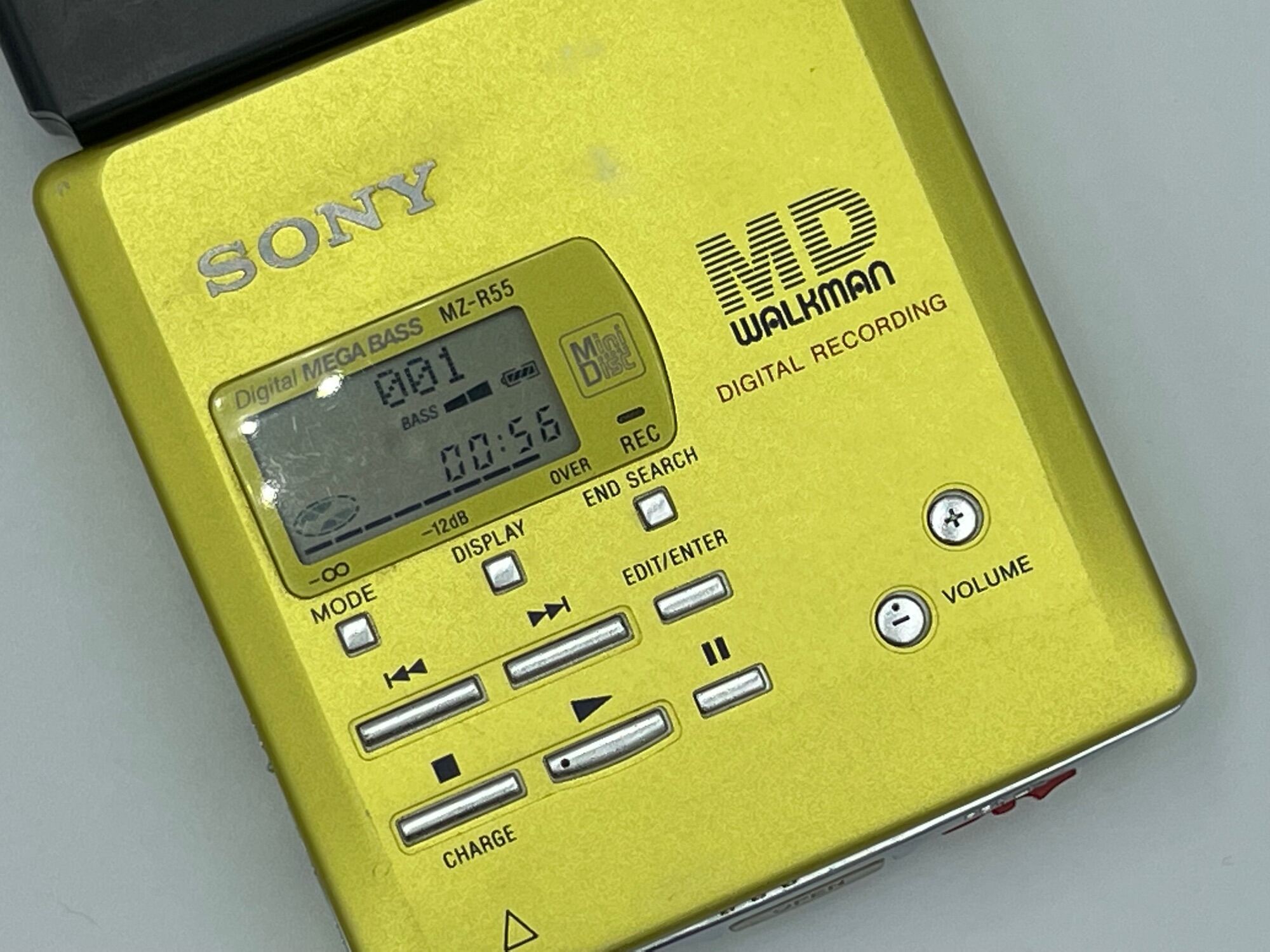 SONY MD PLAYER MZ-R55 GOLD - MD, CD, DVD, CASSETTE TAPE BY เป๋าตังค์ แร ...