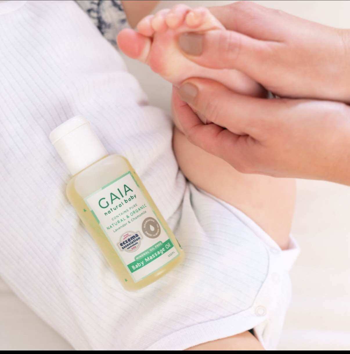 Gaia Baby Massage Oil | Kia Natural Baby Oil, Body Oil for Children, 125ml. ราคา 422 บาท*ส่งฟรี