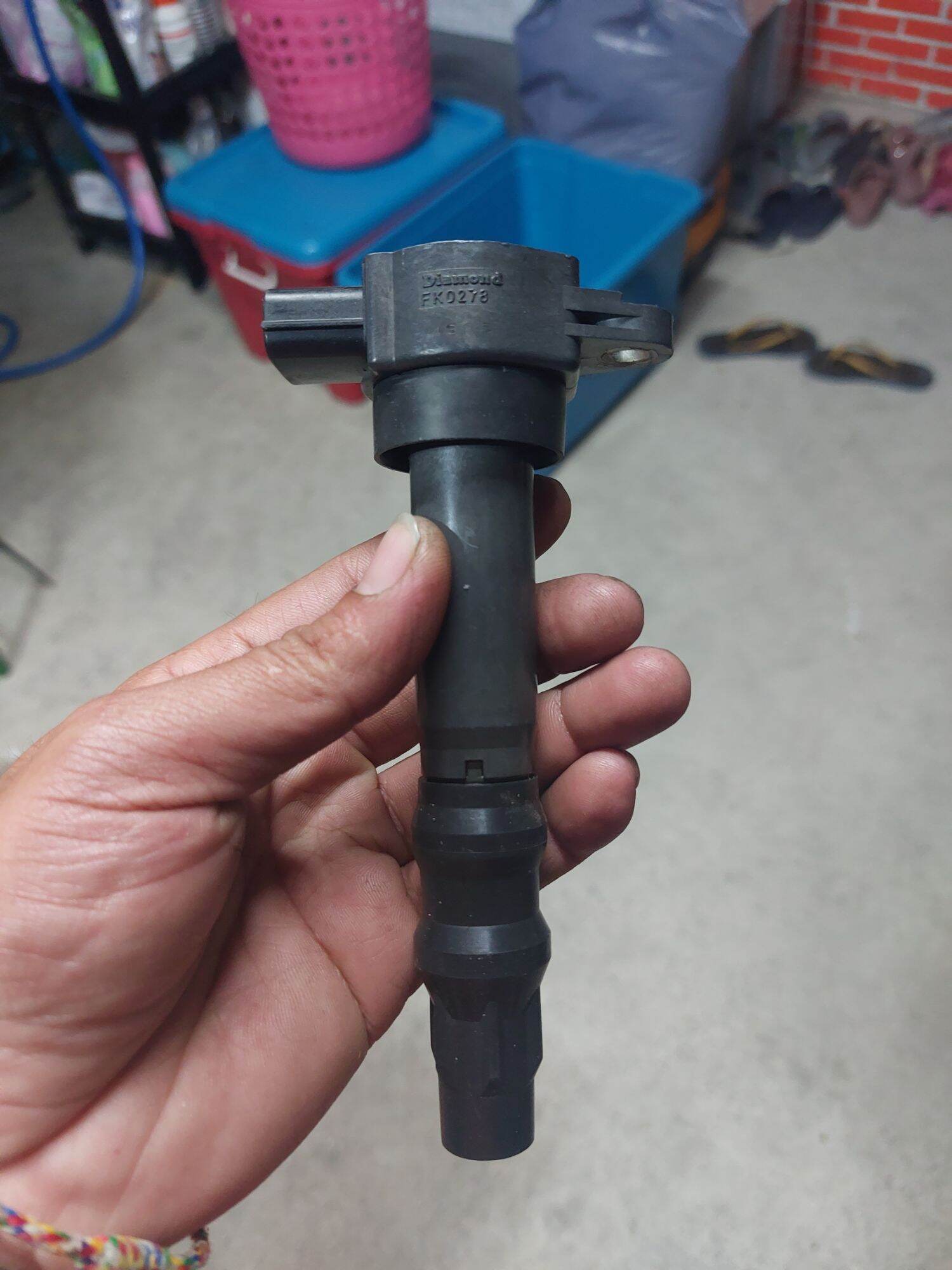 Ignition Coil for Mitsubishi Space Wagon with 4g69 Engine. ราคา 400 บาท*ส่งฟรี