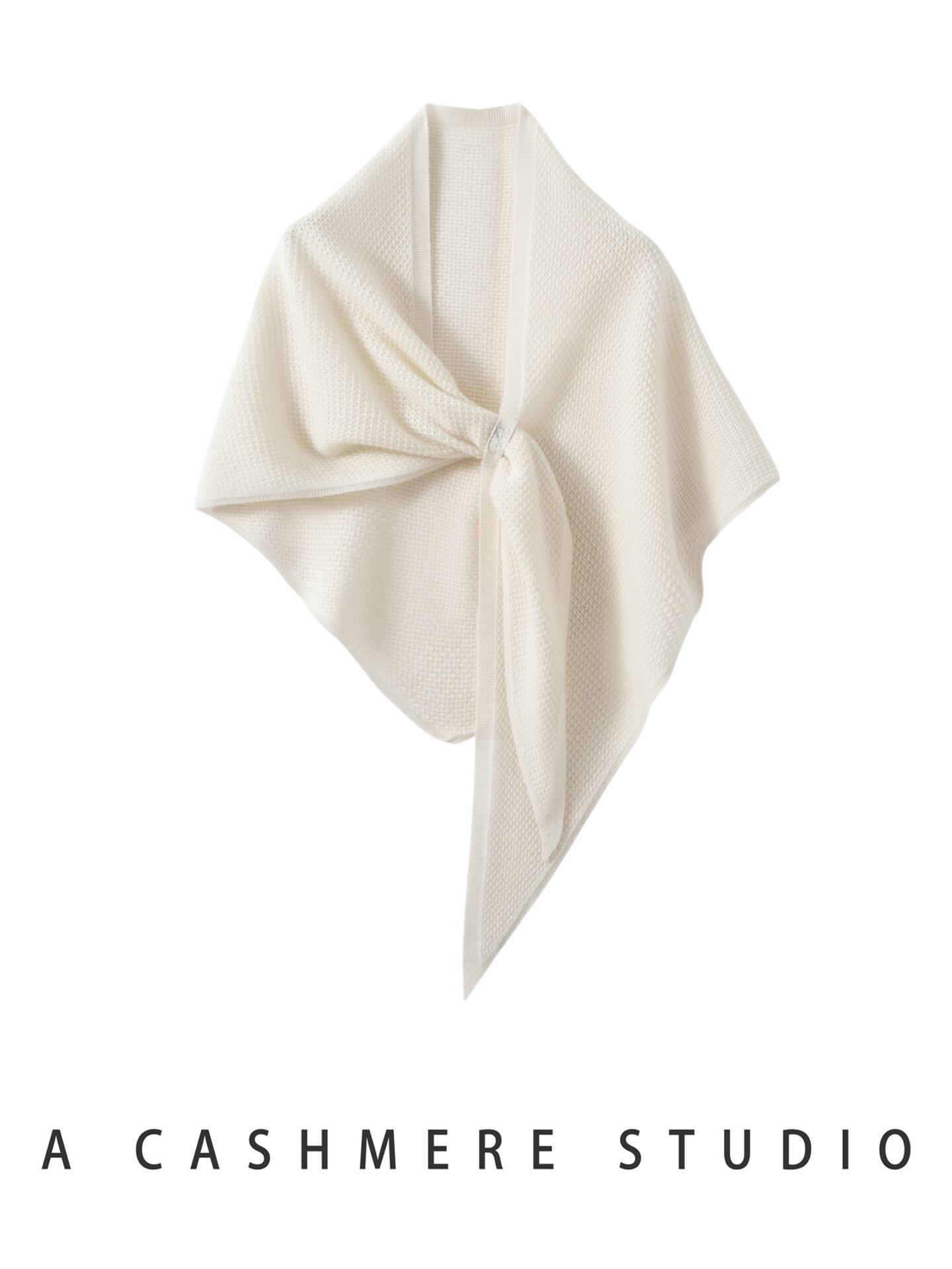 XIZILU | Warm and Soft Large Triangle Scarf 100% Cashmere Knit ราคา 2,535 บาท*ส่งฟรี