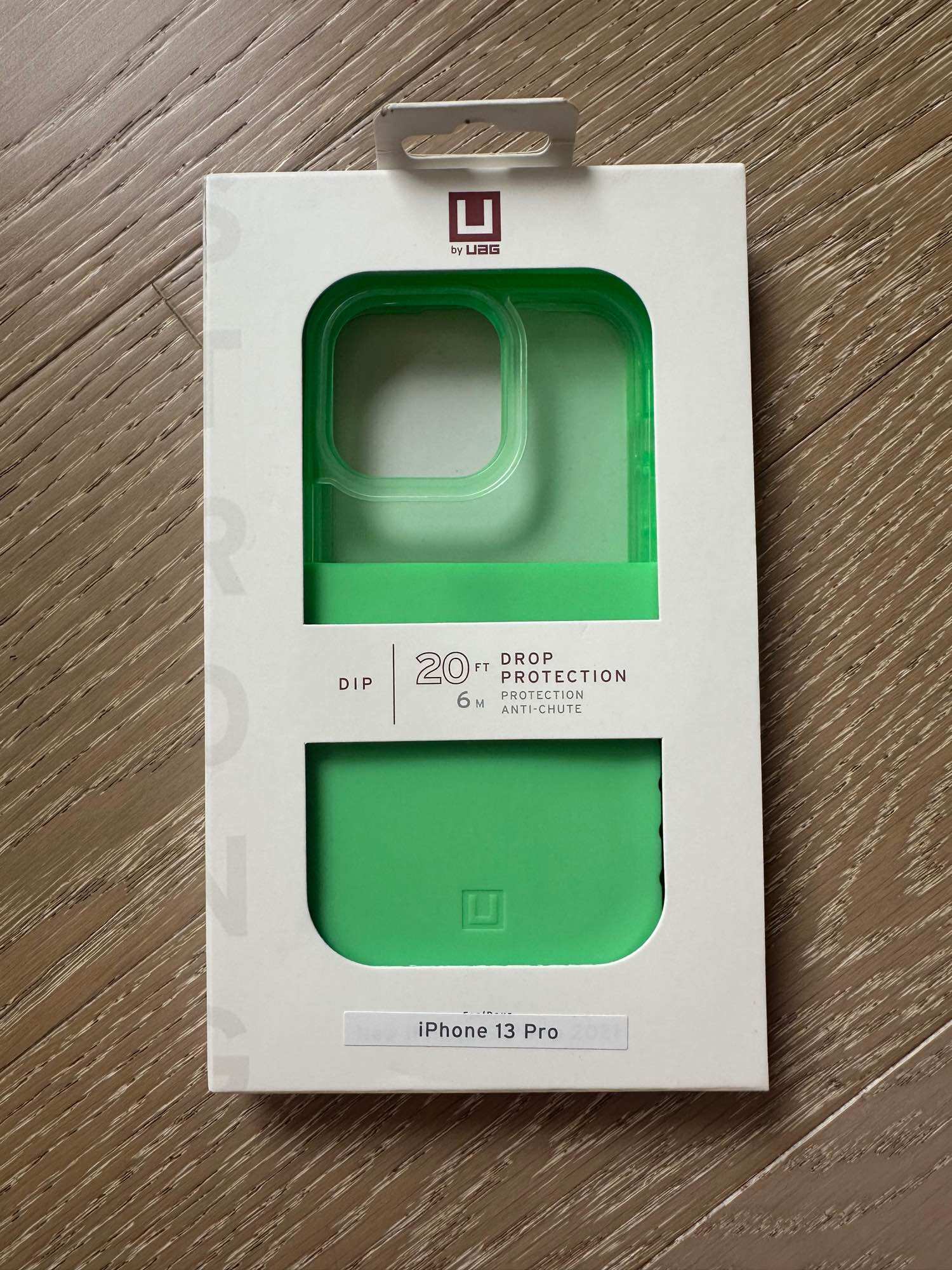 ❤️ Please Read before Ordering. Case for iPhone 13 Pro by Uag/Lucent iPhone 6.1 Inch 2021, 100% Genuine. 📌 The Display Has Never Been Used. ❌ But the Camera Is Defective. ราคา 100 บาท*ส่งฟรี