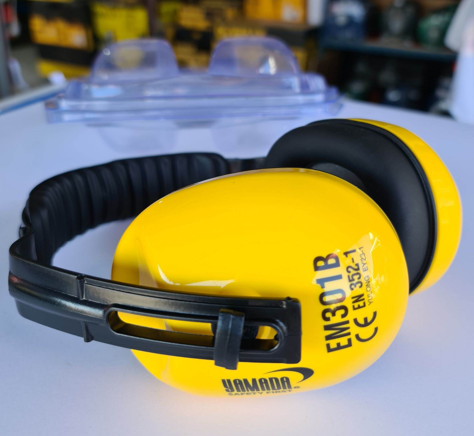 EARMUFFS ที่ครอบหูลดเสียง YAMADA EM301B เอ็ม.อี.ทูลส์ ThaiPick