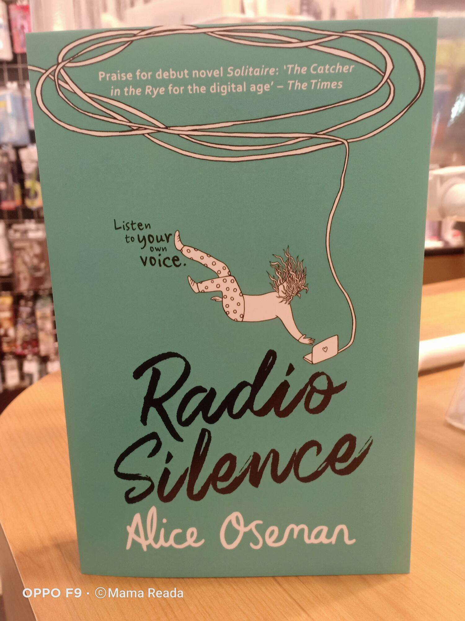 Radio Silence (New Book) หนังสือภาษาอังกฤษนำเข้าพร้อมส่ง - Uread - ThaiPick