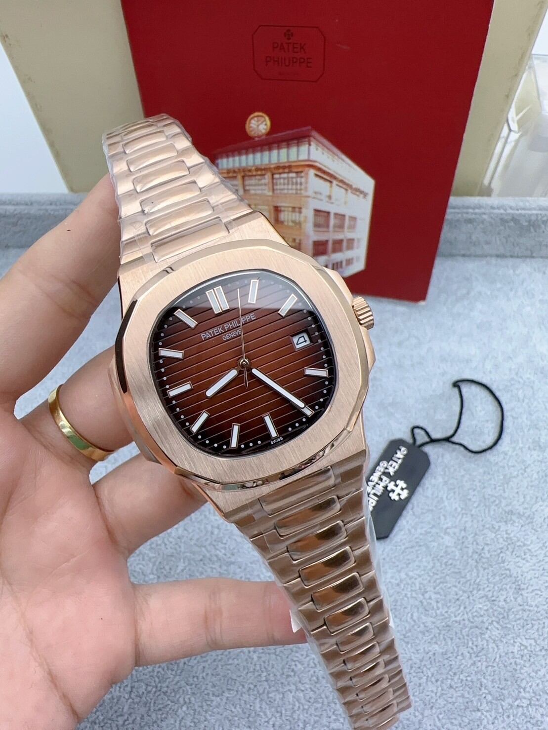 นาฬิกาผู้ชายPt-Phillpe (Automatic; Stainless steel 💯% ,size 38mm) ราคา 2,190 บาท*ส่งฟรี