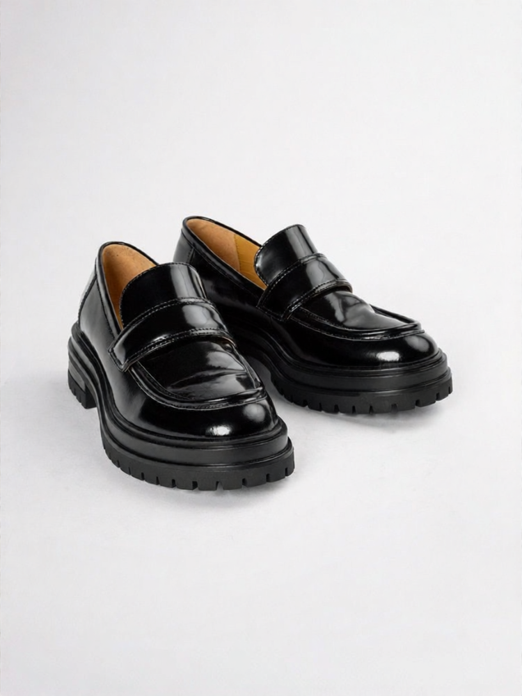 Tony Bianco | Comfortable Thick Sole Loafers ราคา 8,717 บาท*ส่งฟรี