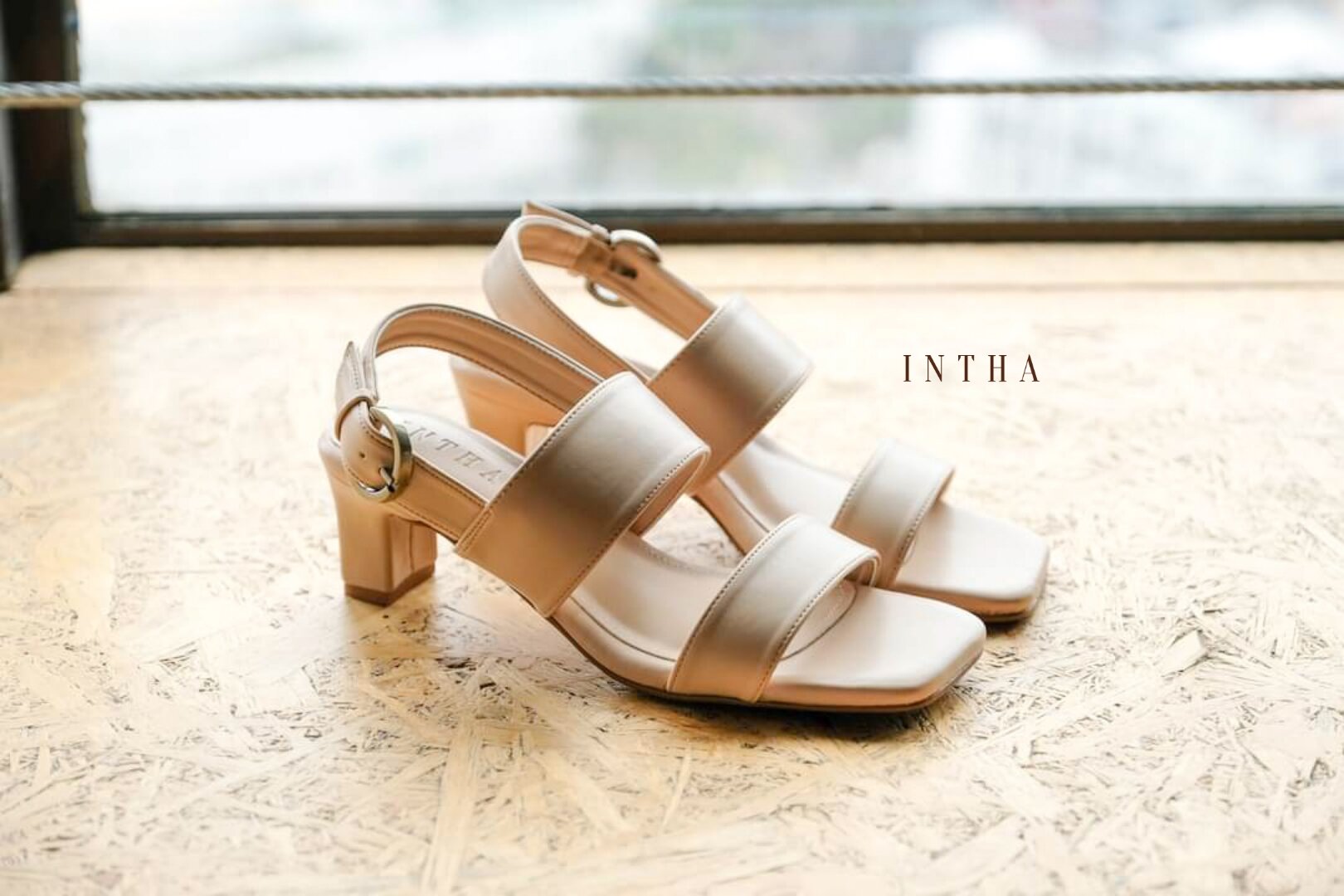 Special fluffy Shoes by INTHA Brand #INT002 ราคา 890 บาท*ส่งฟรี