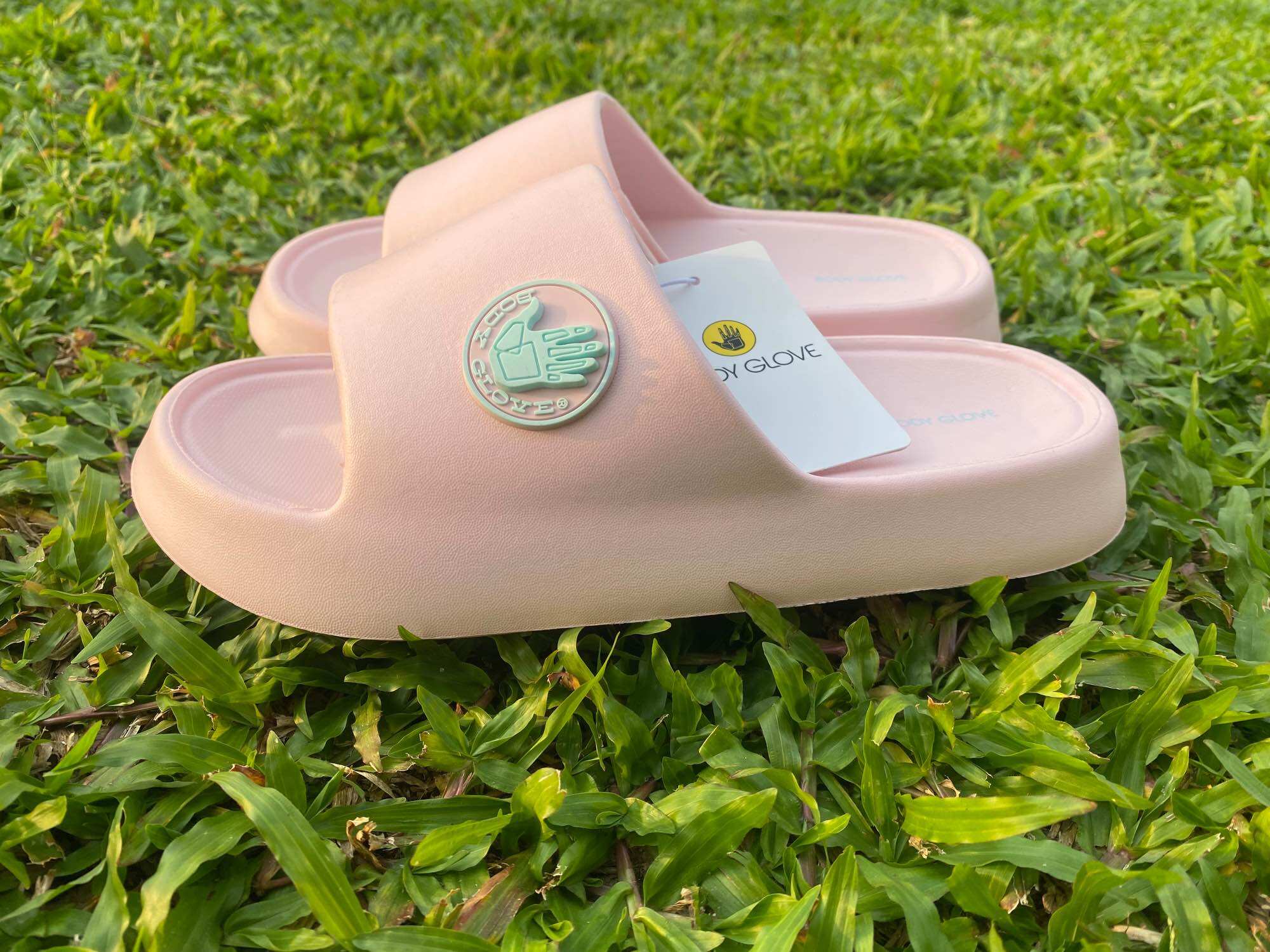 รองเท้าแตะบอดี้โกลฟ รุ่น BGL-72 รองเท้านุ่ม ใส่สบาย ไม่ปวดเท้า ของแท้ 💯% Body Glove ราคา 185 บาท*ส่งฟรี