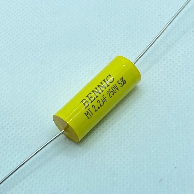 Capacitor ยี่ห้อBENNIC หางหนู สีเหลือง ค่า 2.2uF 250V.