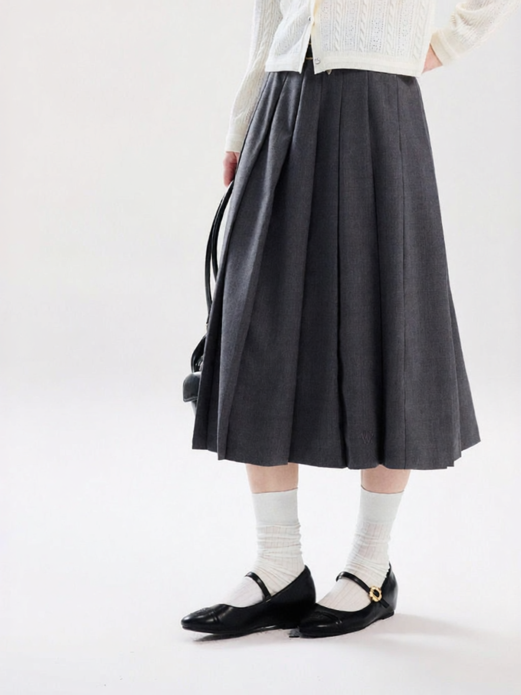 TEENIE WEENIE | Acetate College Style A-Line Skirt ราคา 5,850 บาท*ส่งฟรี