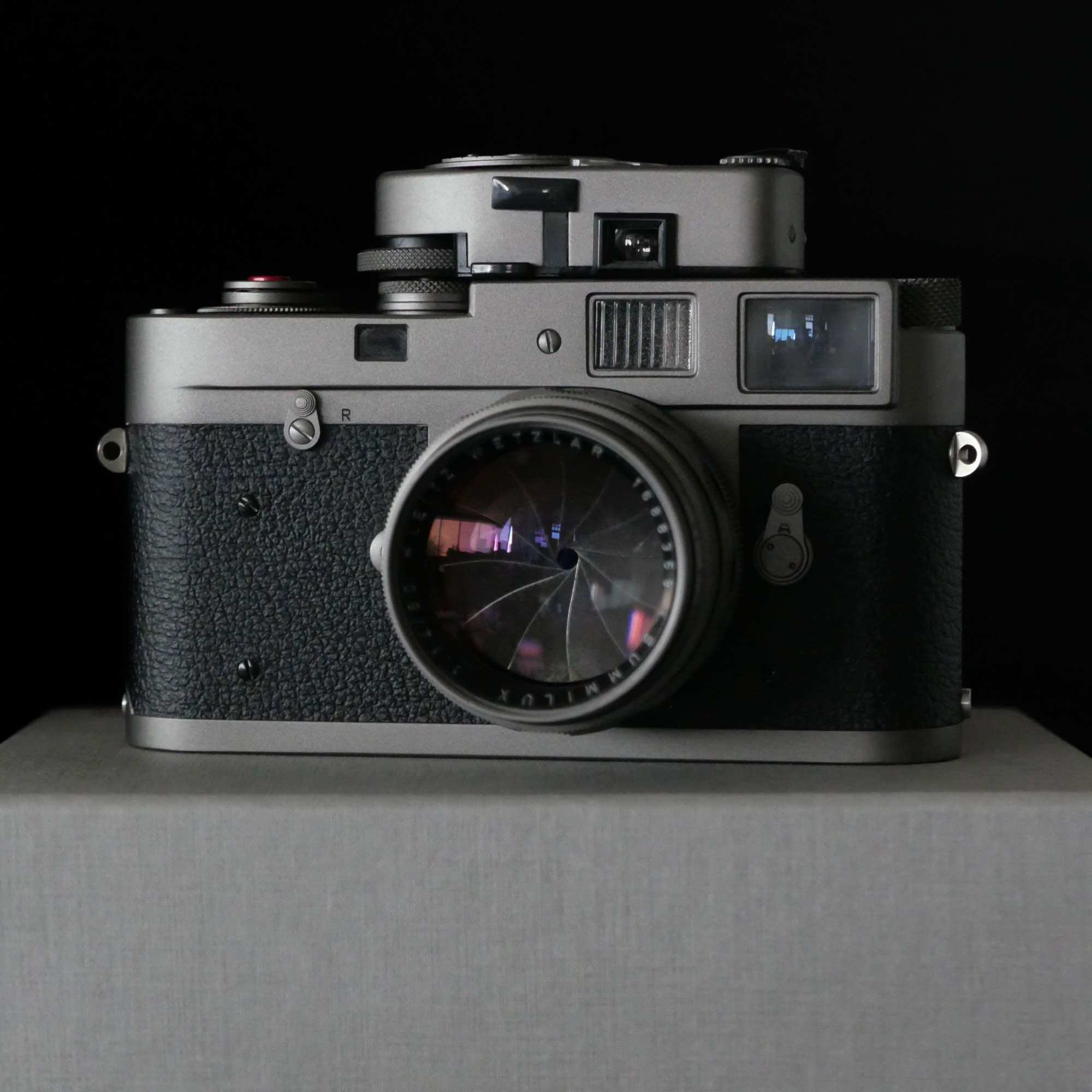 ( Used!! ) Leica M2 + Leica 50 F1.4 V1 + Leica Light Meter Set Titanium Repaint By Kanto ( Top Mint ) ราคา  149,990 บาท*ส่งฟรี