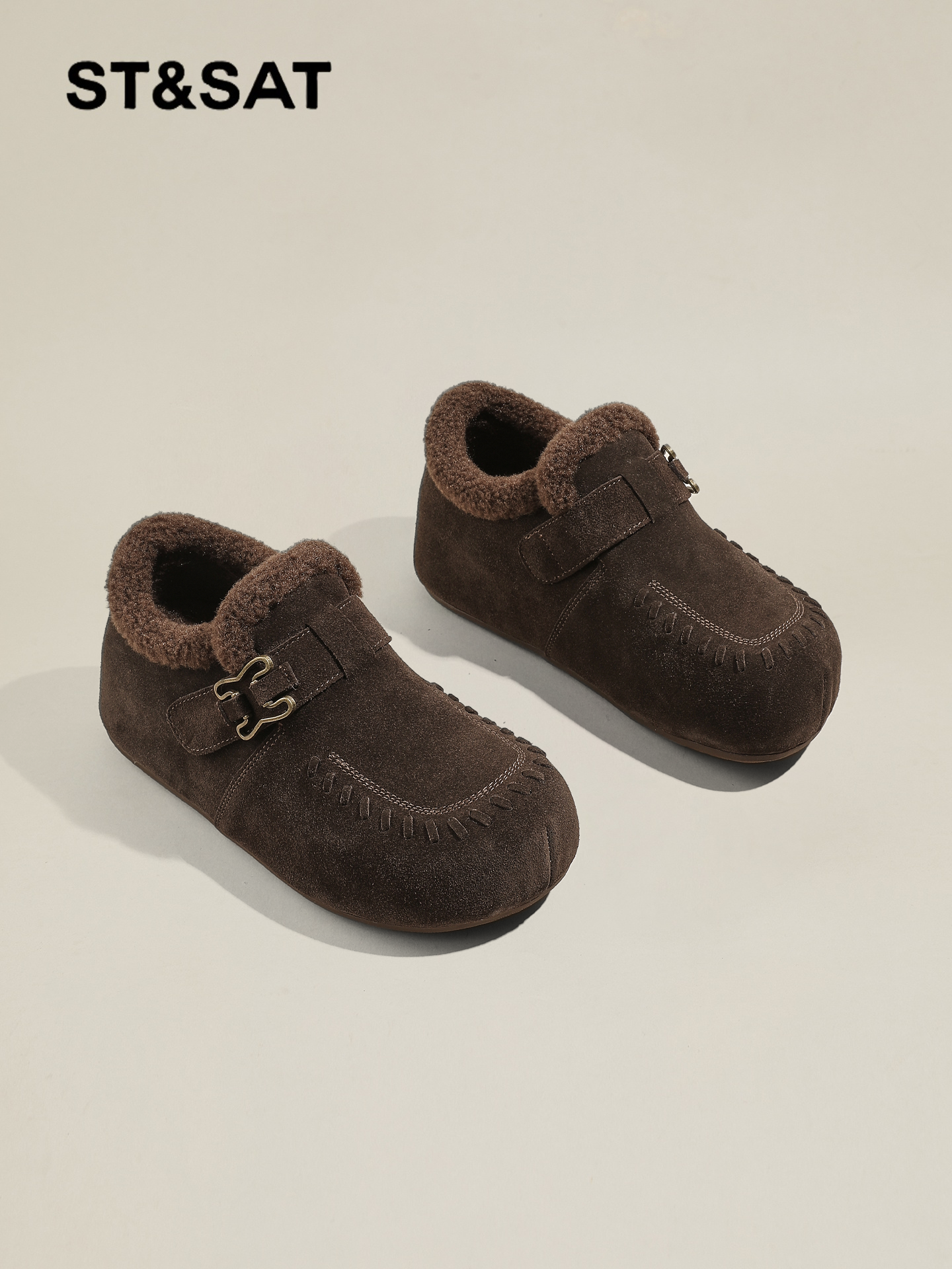 ST&SAT | Fur Lined Warm Casual Snow Boots ราคา 3,096.05 บาท ST&SAT | Fur Lined Warm Casual Snow Boots ราคา 3,096.05 บาท