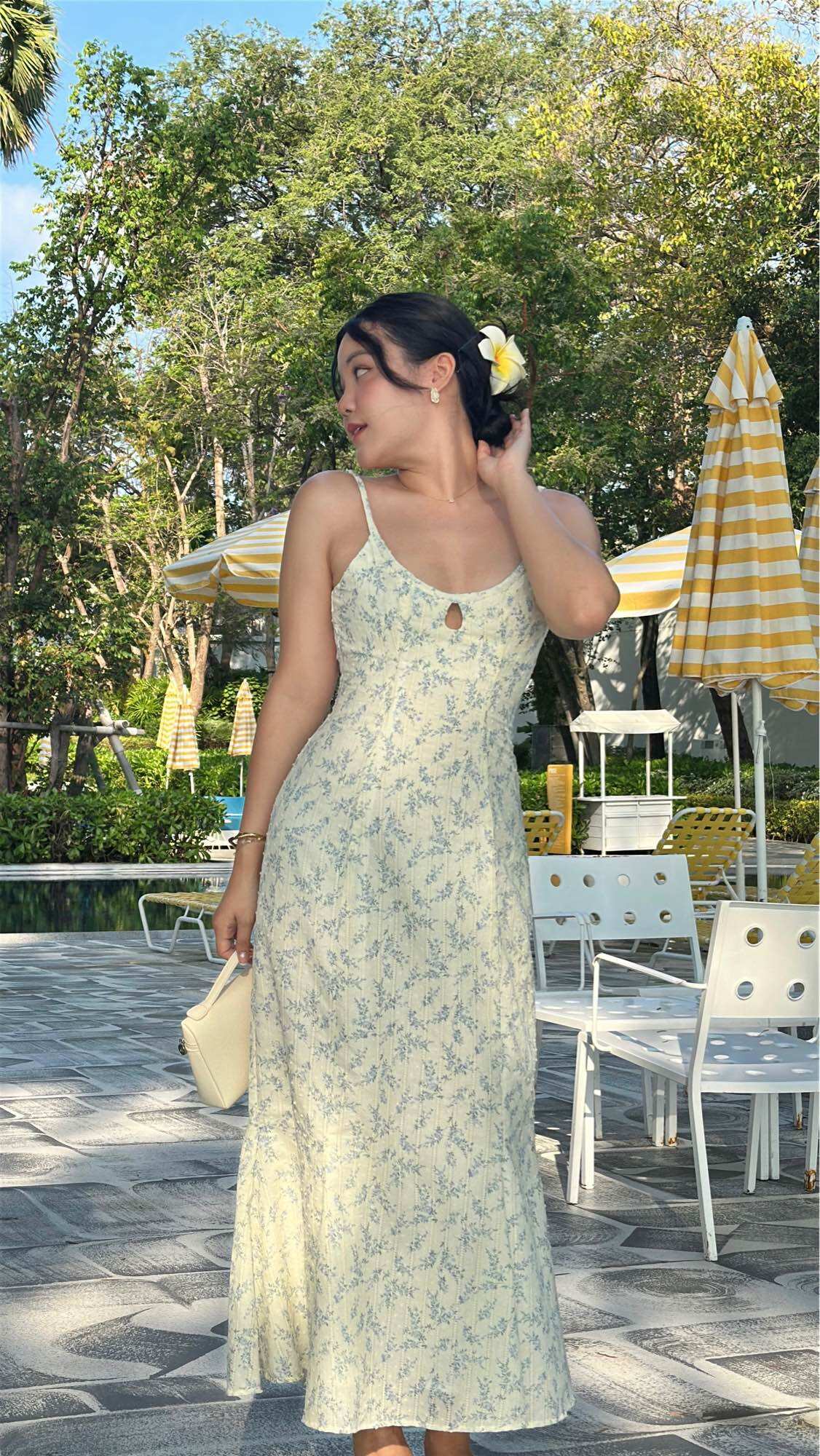 RAVii - Wildflower Maxi Dress ราคา 2,399 บาท*ส่งฟรี