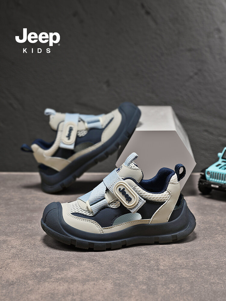 แฟชั่นและเสื้อผ้าเด็ก Jeep รองเท้าแตะกลางแจ้ง Boys ราคา 2,175 บาท*ส่งฟรี