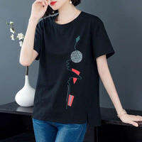 QIAOXIZI | เสื้อยืดผู้หญิงไซส์ใหญ่แขนสั้นสำหรับฤดูร้อน ผ้าเบา ระบายอากาศดี ทรงหลวม ดีไซน์สไตล์ K ใส่สบาย สำหรับผู้หญิงพลัสไซส์