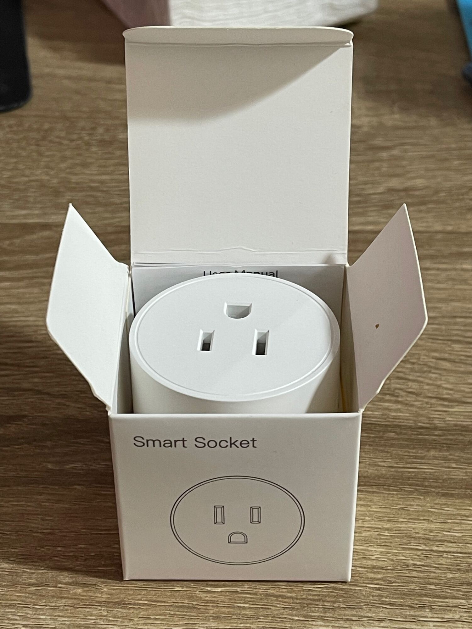 Tuya smart วัดความชื้น และอุณหภูมิ สั่งการอัตโนมัติ ราคา 800 บาท*ส่งฟรี