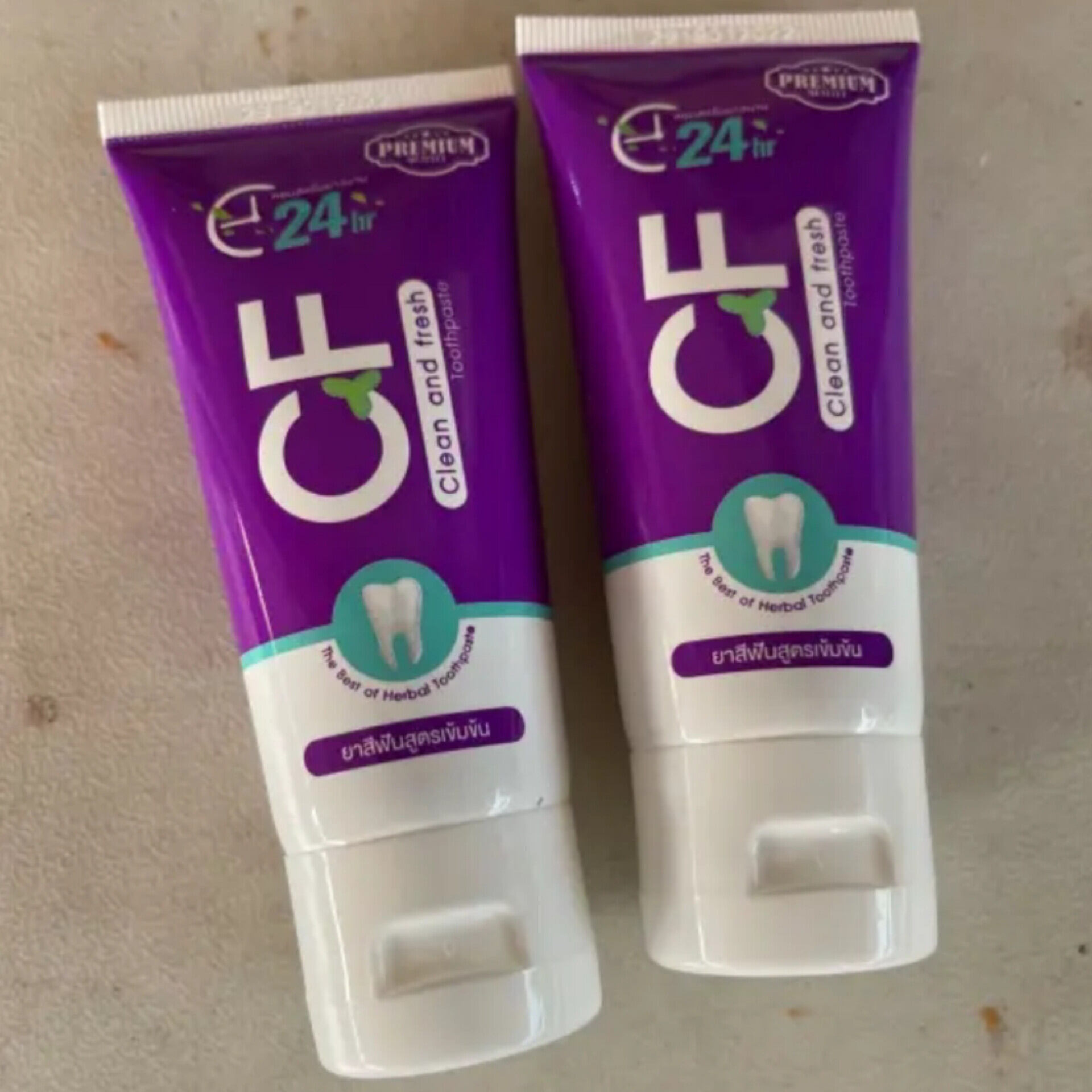 Free Delivery, Genuine Cf Toothpaste, Purple Toothpaste. Herbal Toothpaste, Concentrated Formula, Tooth Decay, Toothache, Gingivitis, Tartar, Tea Stains, Coffee Stains, Bad Breath, Quantity 50 Grams. ราคา 390 บาท*ส่งฟรี