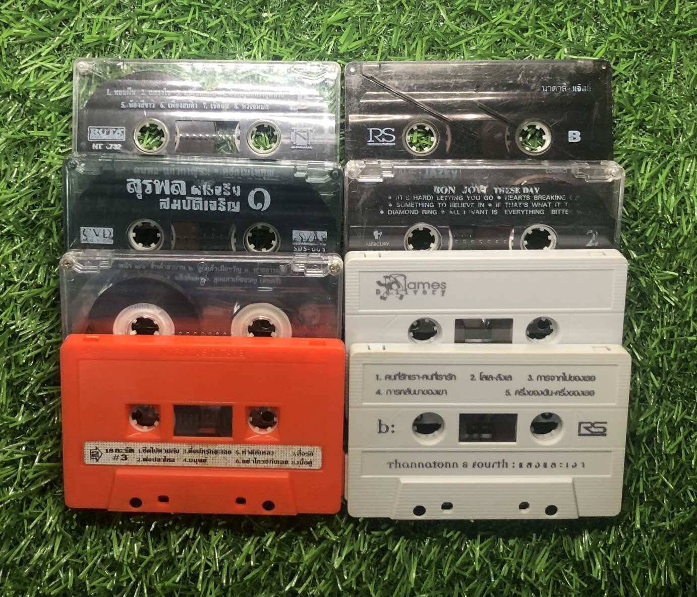 # Cassette Tape, Empty Tape, No Cover, No Box, Focus on Listening, Tape Roll. ราคา 30 บาท*ส่งฟรี