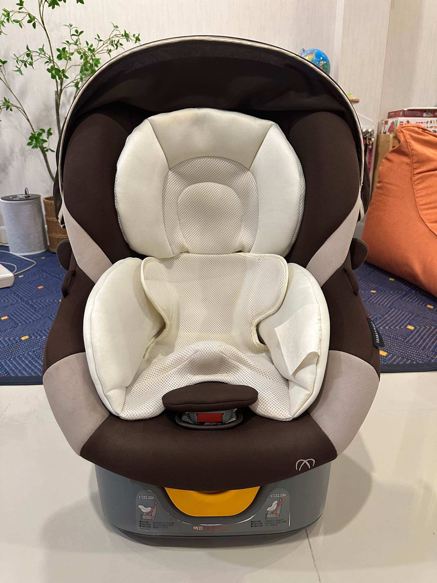 🔥ลดราคาสุดๆ⚡️👶 Car seat Ailebebe Kurutto Premium เบาะสีน้ำตาล ตัวเก้าอี้สีเทา [สินค้ามือสอง] สภาพ 75%