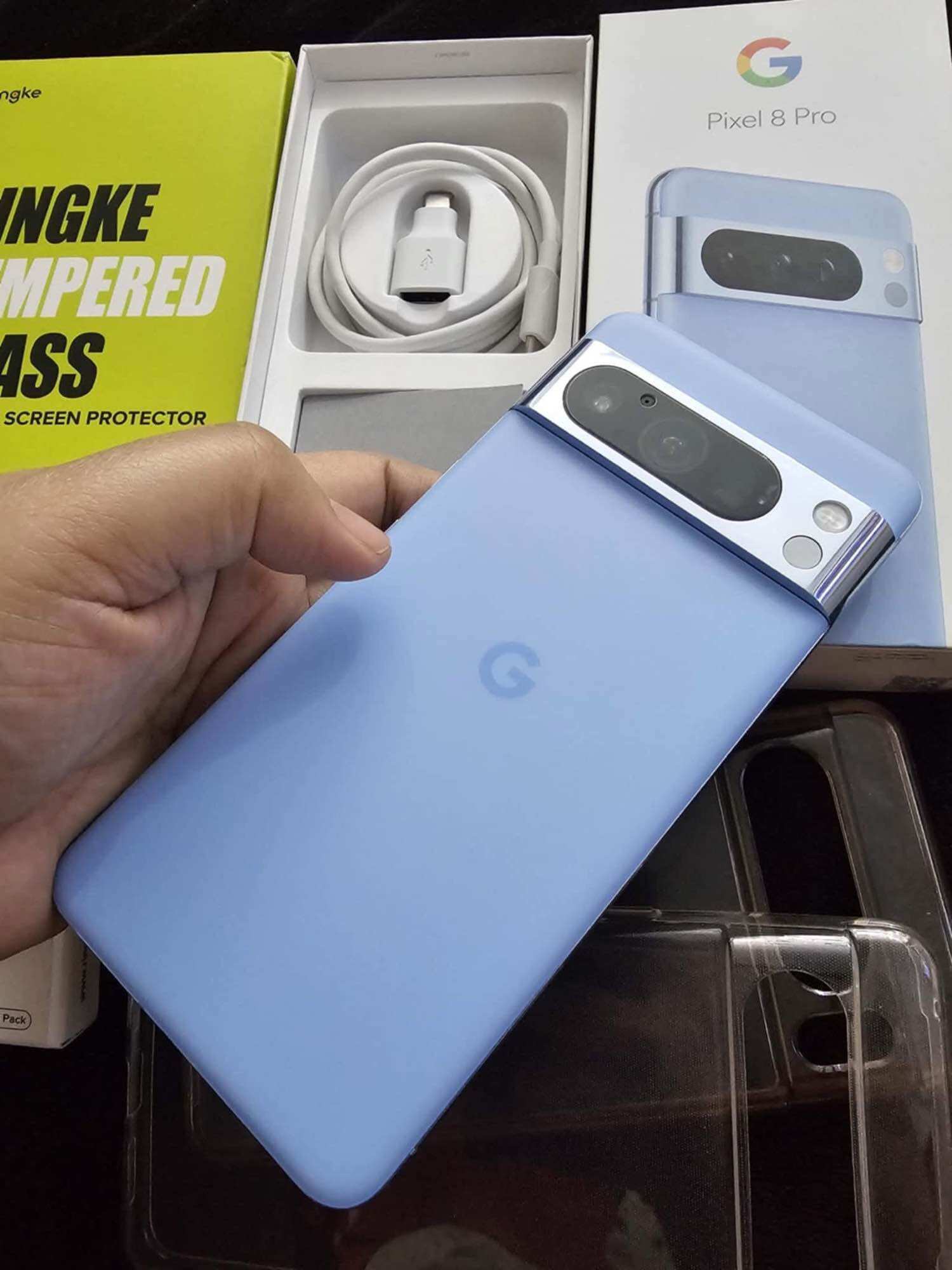 Google Pixel 8 Pro 5G 6.7" Ninth Core 256GB 12GB Unlocked Smartphone ราคา 7,000 บาท*ส่งฟรี