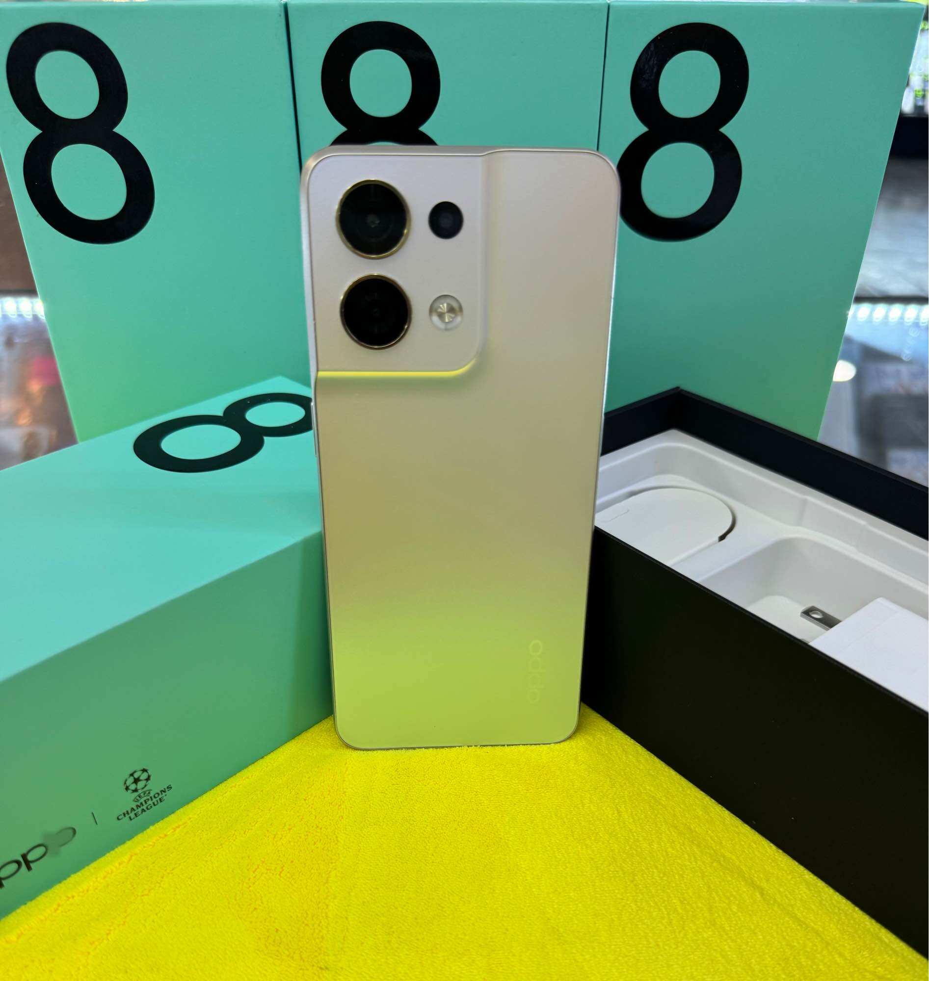 Oppo Reno8(5G) Ram8/256 แท้ศูนย์ไทยมือ✌️✌️2️⃣ ราคา 5,500 บาท*ส่งฟรี