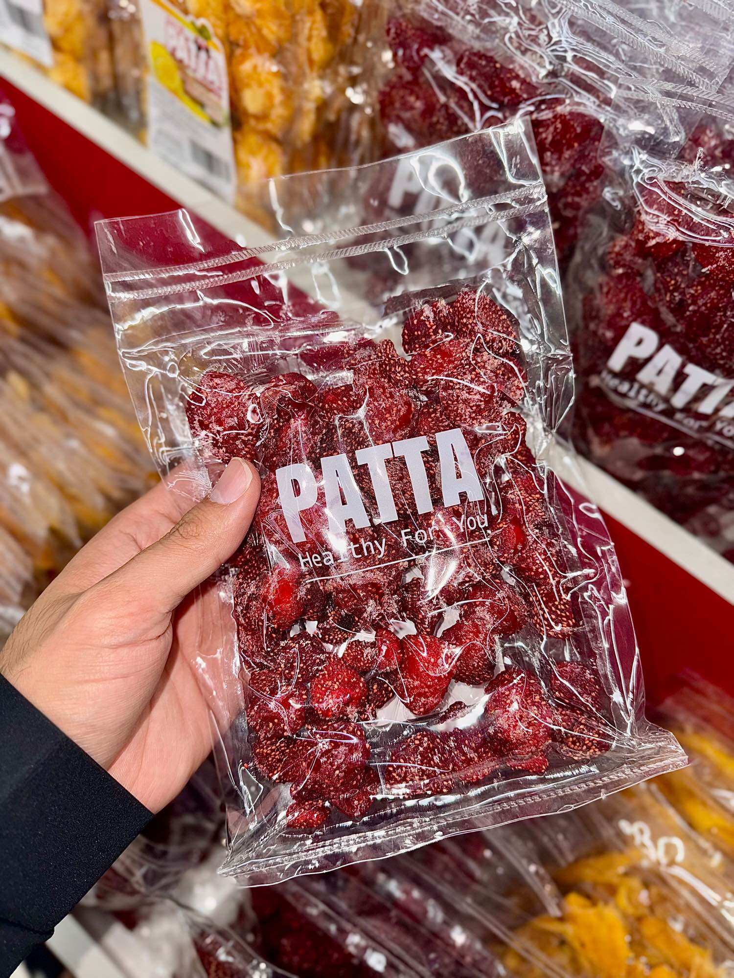 🍓 Dried Strawberries, Size Per Bag: 190 Grams ราคา 120 บาท*ส่งฟรี