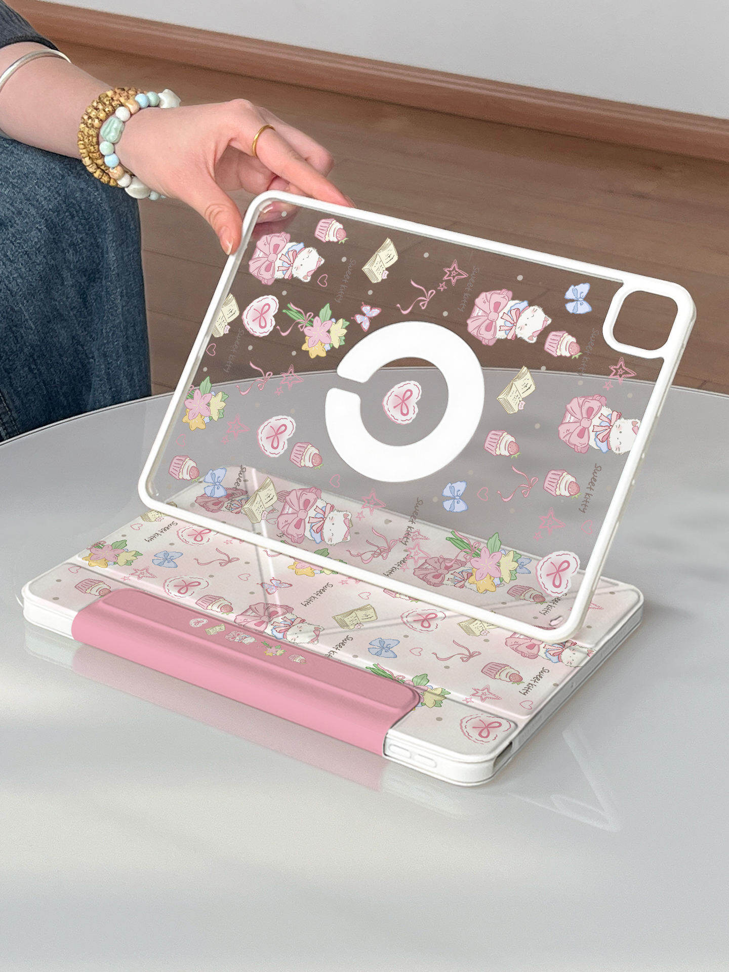 ZOYU | Magnetic Detachable Swivel Bracket Transparent Anti-Bend Protective Case 13 inch
