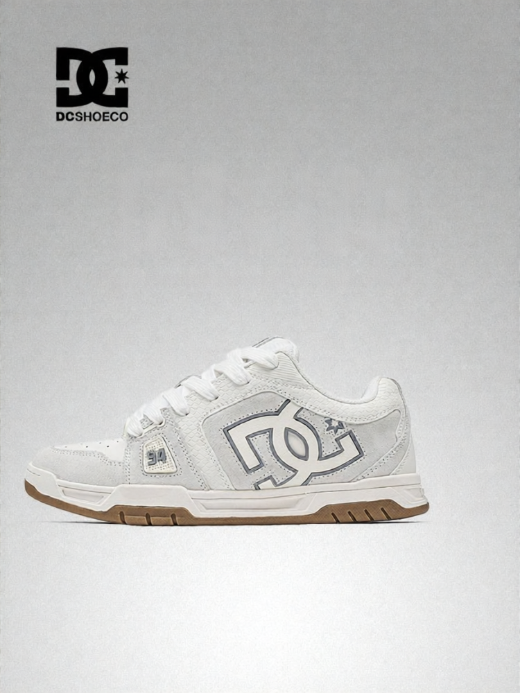 DC Shoes | Height Increasing Hidden Sneakers 4.5cm ราคา 3,752 บาท*ส่งฟรี