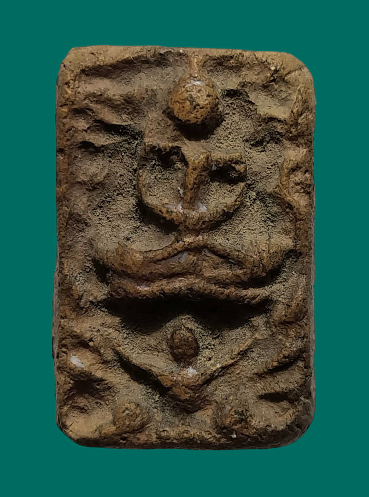 พระไม่ทราบรายละเอียด 1793 พระเนื้อดิน ทรงครุฑ ไม่ทราบที่ เนื้อหาตามภาพ เชิญพิจารณา