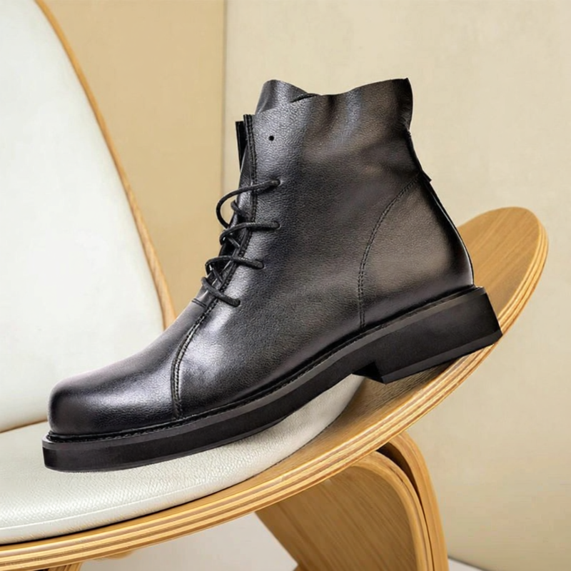 ASUOJIA | Wide Fit Retro Leather Boots ราคา 8,862 บาท*ส่งฟรี