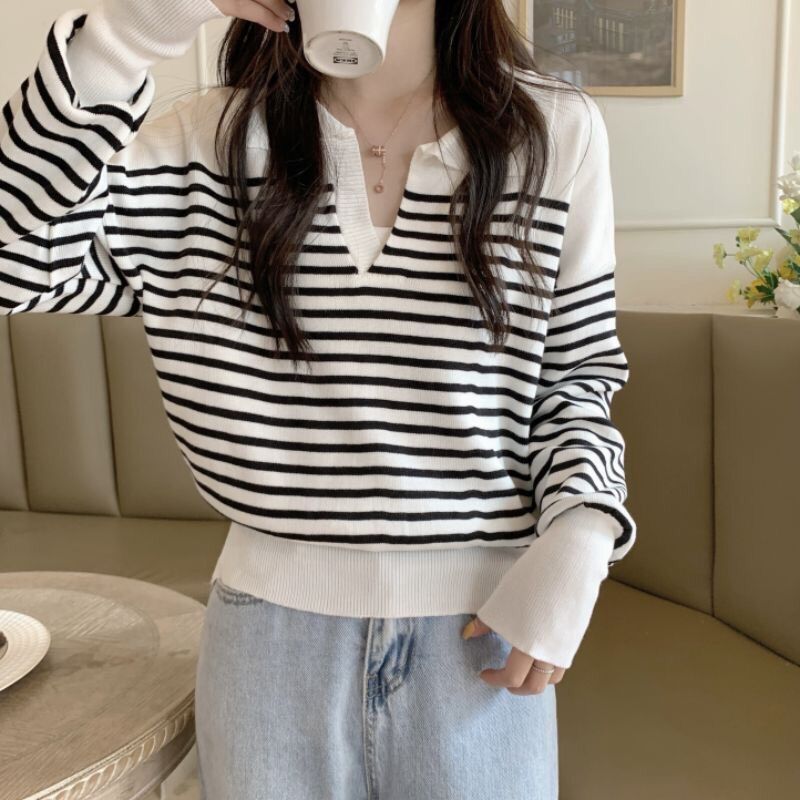 เสื้อยืดไหมพรมแขนยาวลายทาง คอปกแต่งหน้าวี แฟชั่นใส่สบาย - TuajeeD ...