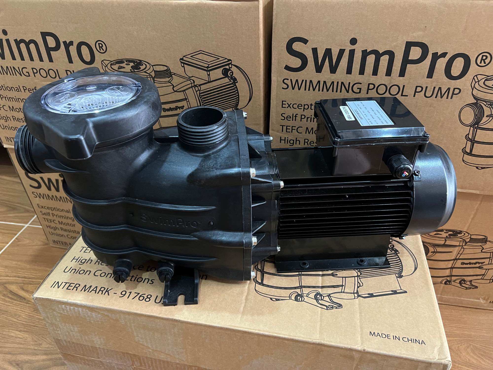ปั้มสำหรับสระว่ายน้ำ ยี่ห้อ Swim Pro รุ่น SwimPro Pump BY Hayward ราคา 18,500 บาท*ส่งฟรี