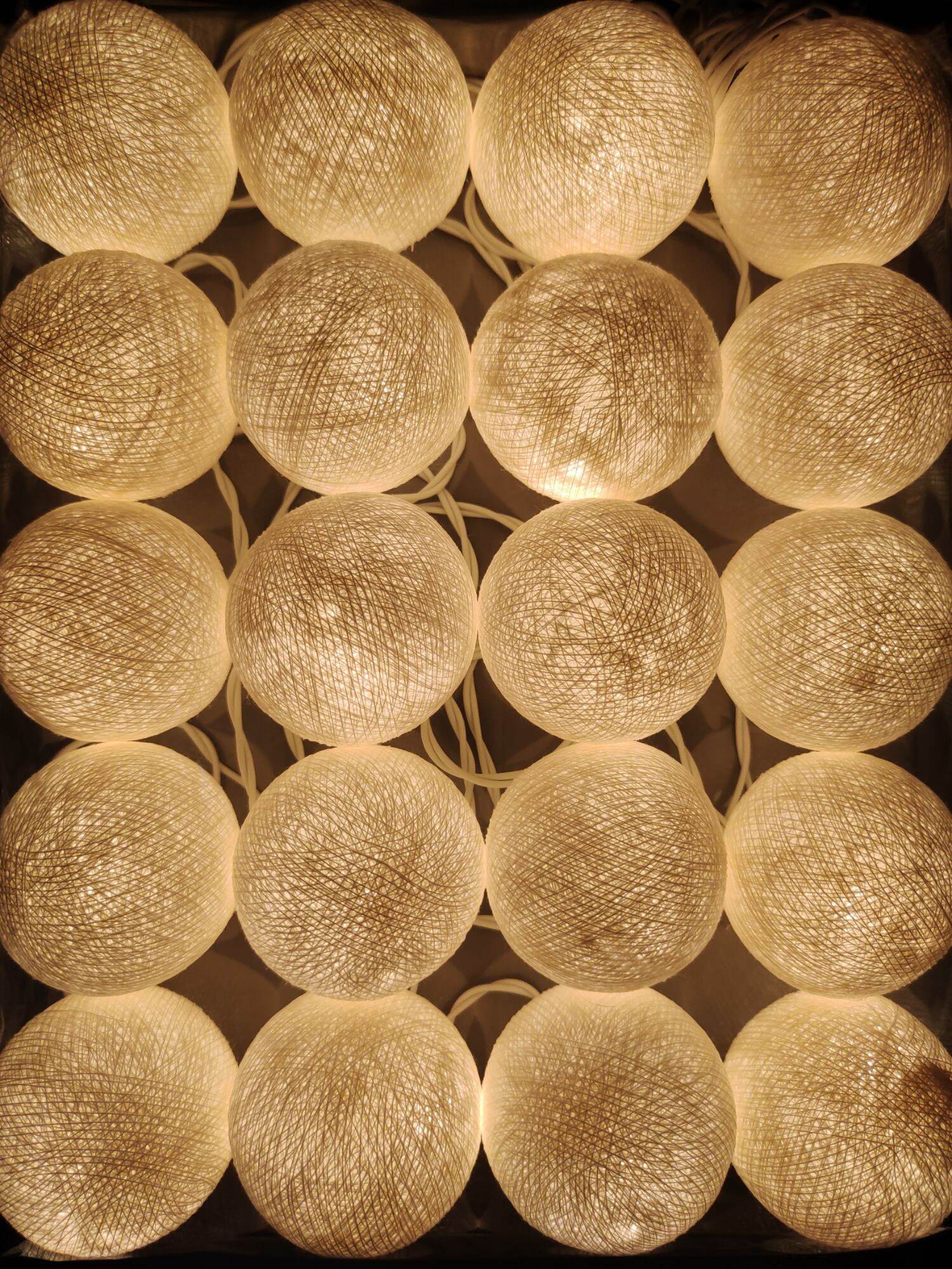 ไฟประดับไฟลูกบอลด้าย ไฟบอล บอลด้าย โคมไฟลูกบอลด้าย ไฟลูกบอล ไฟแต่งห้อง Ball light Handmade