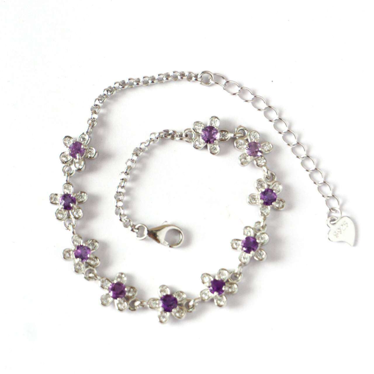 Natural Amethyst Bracelet Sterling Silver 925 Gift for her , Birthday Gift , Birthstone , Drop Earrings ราคา 2,500 บาท*ส่งฟรี
