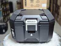 กล่องท้าย SHAD ทรงสี่เหลี่ยมสปอร์ต TERRA TR41 ความจุ 41ลิตร