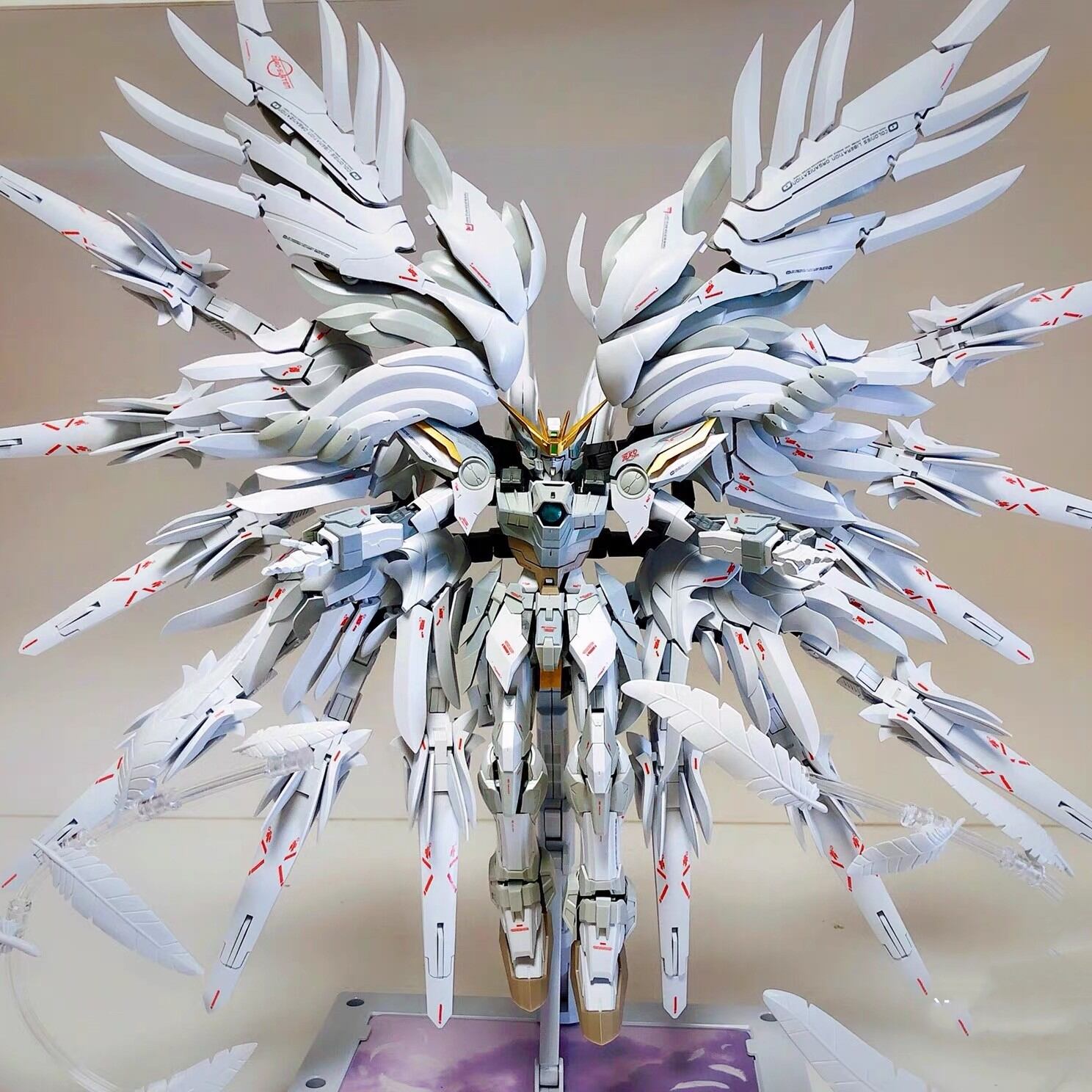 GUTIAN | Gundam Mecha Figures ราคา 1,249 บาท*ส่งฟรี