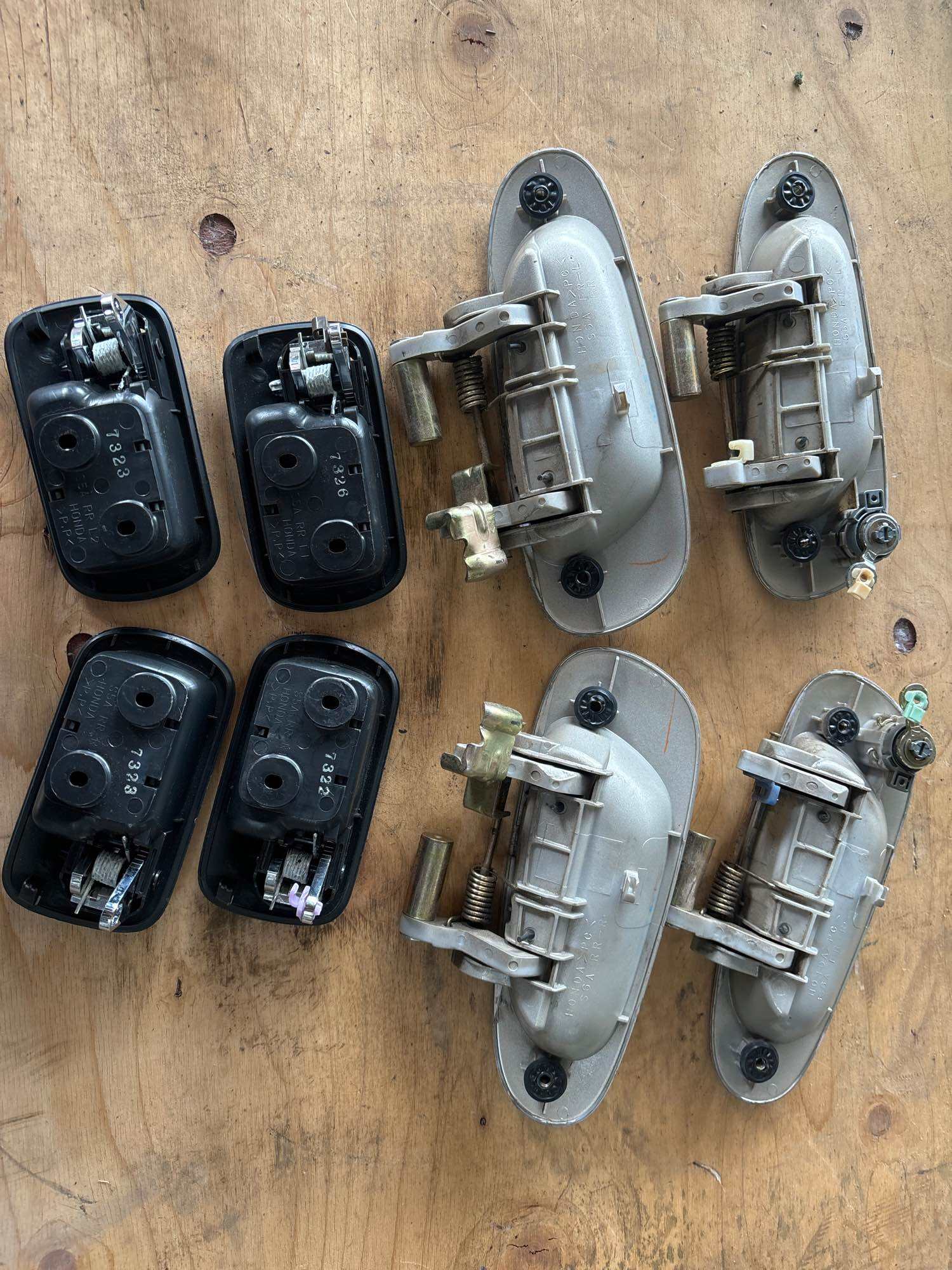 มือเปิดนอก มือเปิดใน ฮอนด้าสตรีม honda stream rn3 ปี03 มือสองแท้ญี่ปุ่น. 
