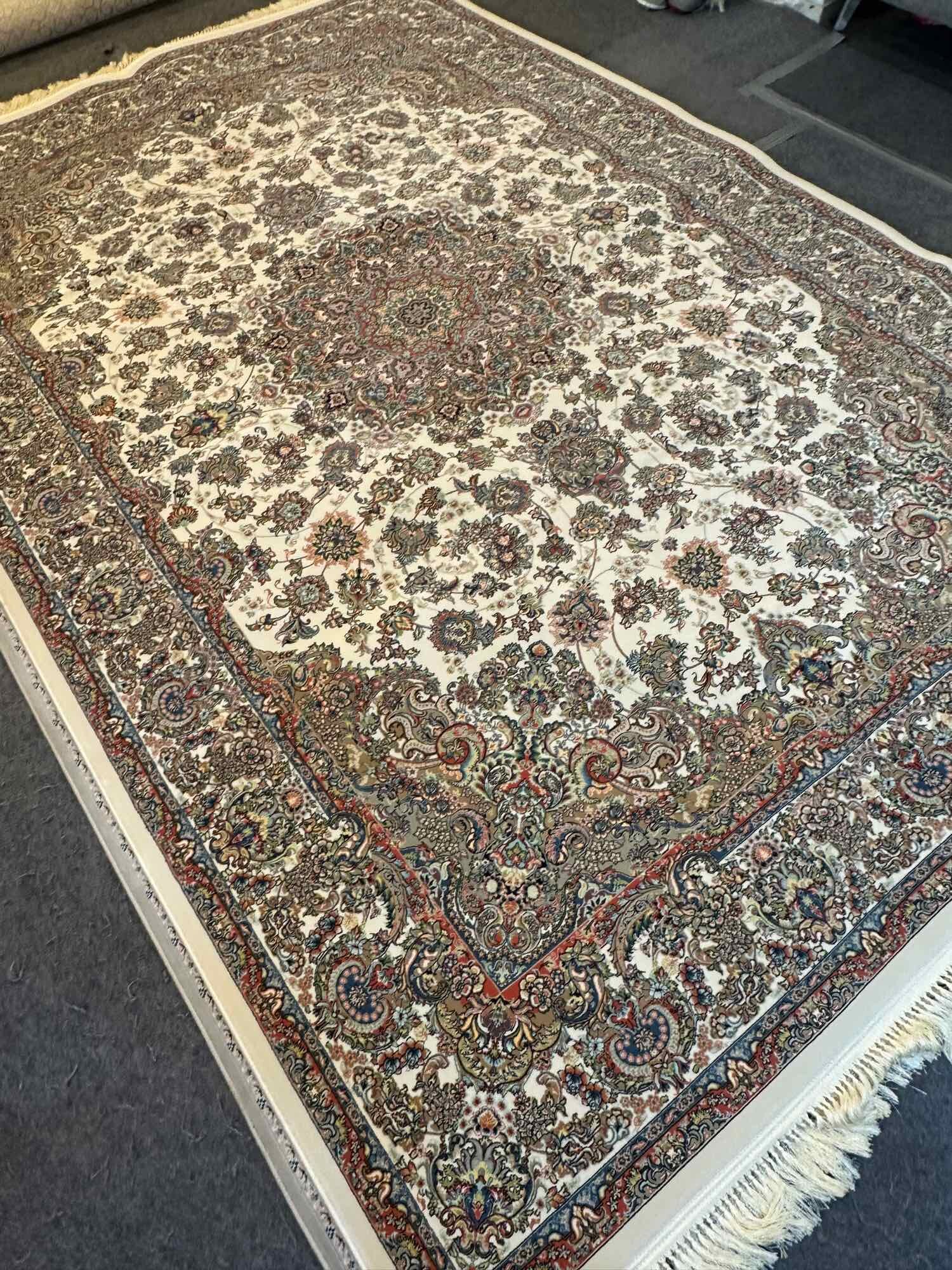 Persian Thick Dense Pile Carpet 2x3m | Acrylic Machine-Made Rug Flower Design | Elegant Living Room Decor ราคา 45,000 บาท*ส่งฟรี