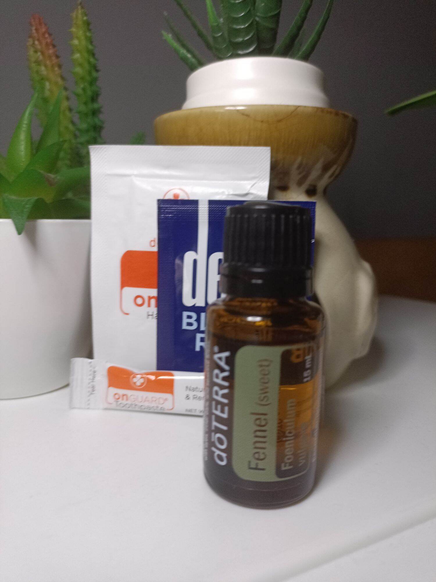 doTERRA Fennel ขนาด 15 ml + doTERRA ขนาดทดลอง Lazada.co.th