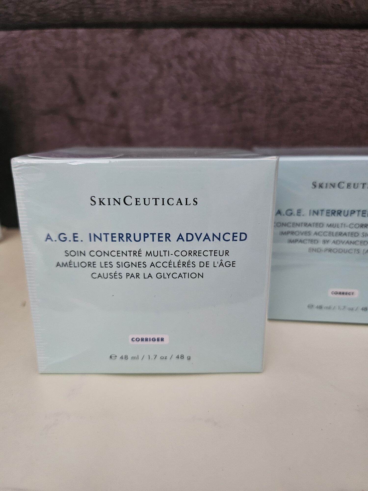 Skinceuticals A.G.E. Interrupter Advanced 48ml Premium Anti-Aging Moisturizer for All Skin Types ราคา 4,690 บาท*ส่งฟรี