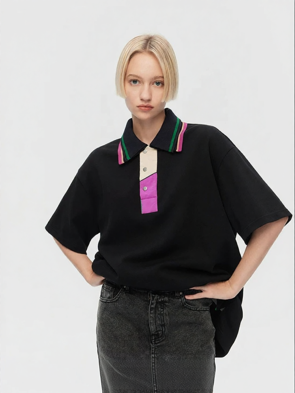 URLAZH | Retro Style Youthful Black T-Shirt Women ราคา 7,285 บาท*ส่งฟรี