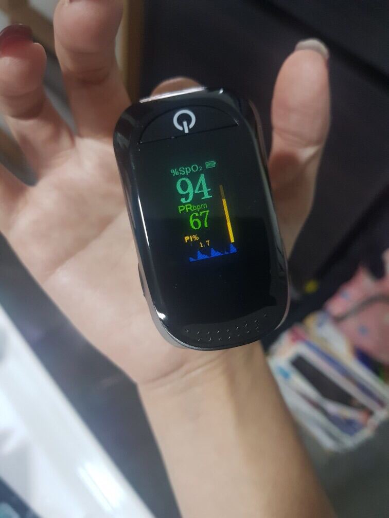 เครื่องวัดออกซิเจนในเลือด ชีพจร Oximeter เครื่องวัด ออกซิเจน ปลาย นิ้วเครื่องวัดออกซิเจนปลายนิ้ว