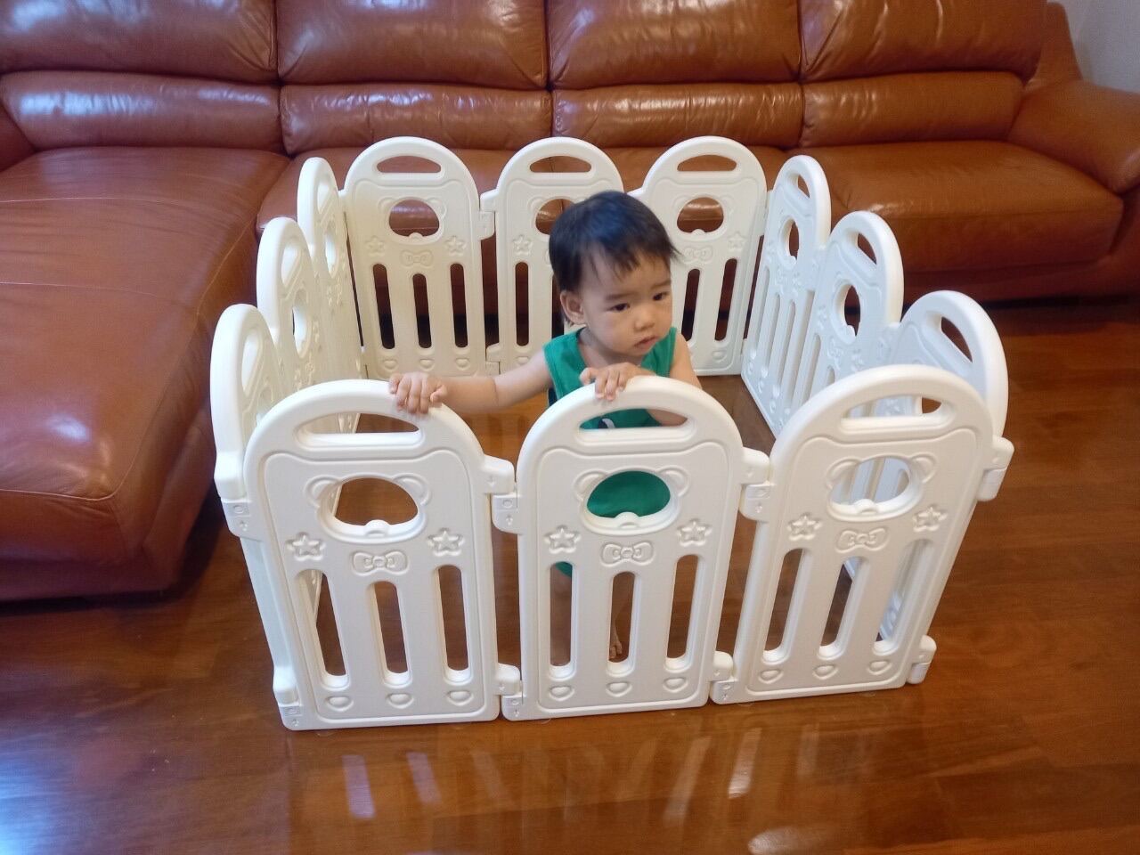 12Wคอกเกาหลีสีขาวพาสเทล คอกกั้นเด็ก ขนาด 100x100cm สีพาสเทสขาวสวยปลอดภัยวัสดุfood grade มั่นใจได้เพื่อลูกหลานที่คุณรัก พร้อมส่งเคอรี่จ ราคา 739 บาท*ส่งฟรี