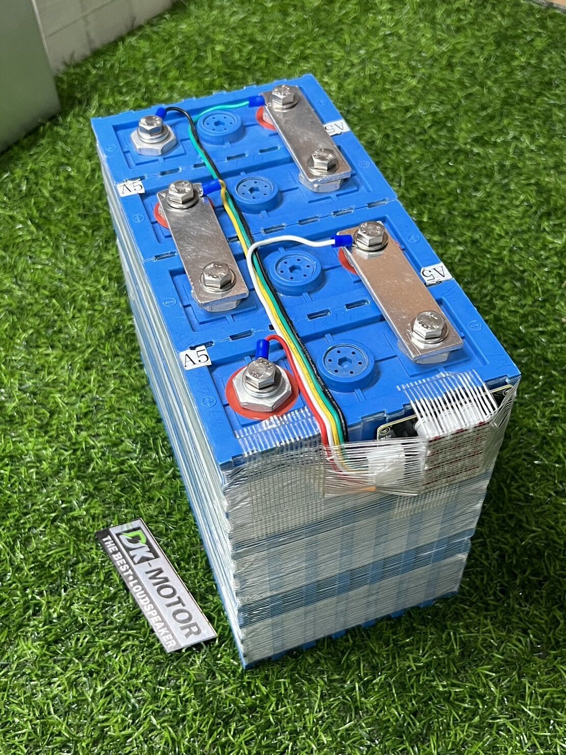 Quick-Wake MWW12F000050 Small Round Battery main image 0
