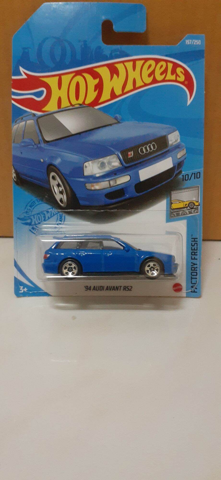 Hot Wheels Audi Avant RS2. Blue